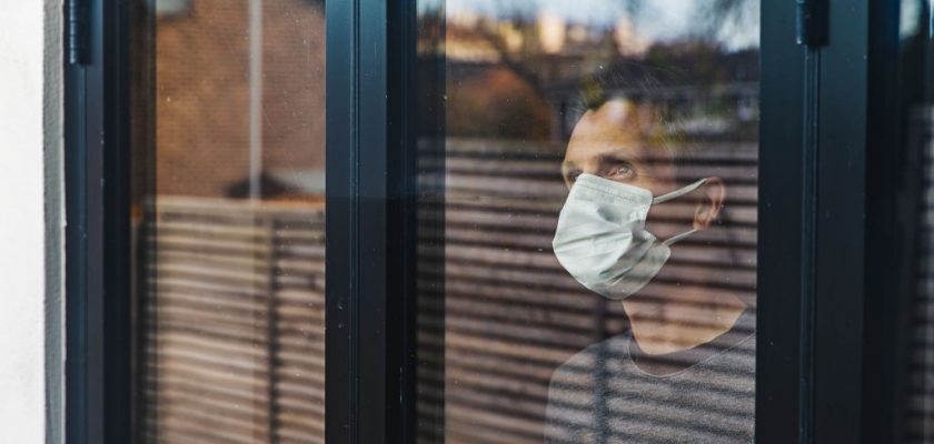 How To Stay Physically And Mentally Healthy While COVID-19